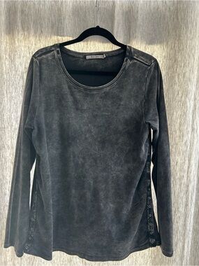 BEAU JOURS BLACKISH GRAY ACID WASH SWEATSHIRT SMALL